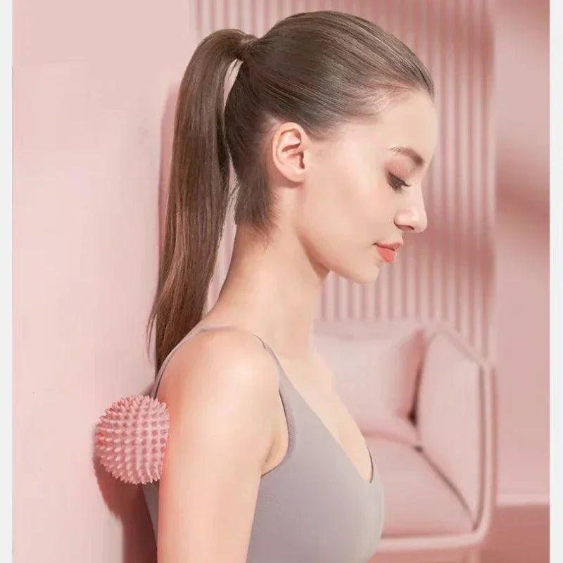 Perfect facial ball for muscle relaxation
