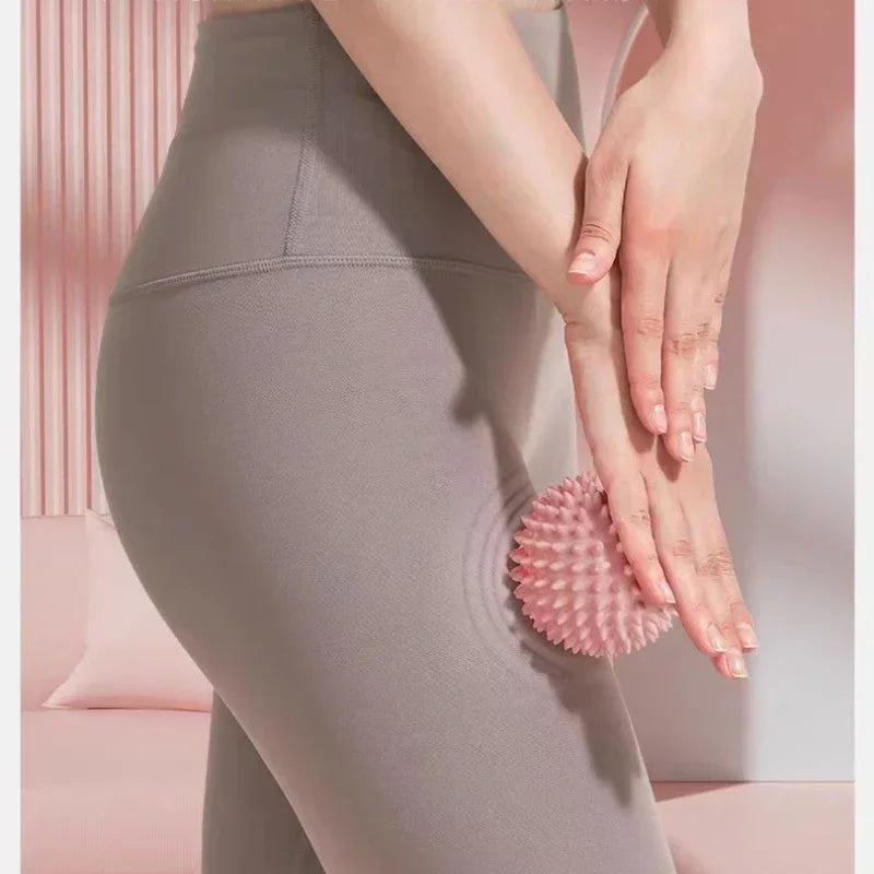 Perfect facial ball for muscle relaxation